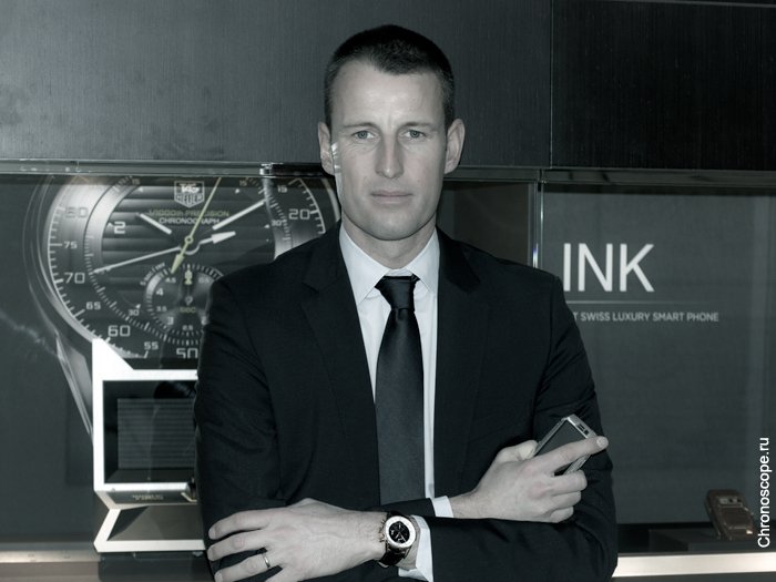 Apple Steals TAG Heuer’s Director of Sales