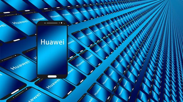 Huawei russia deal