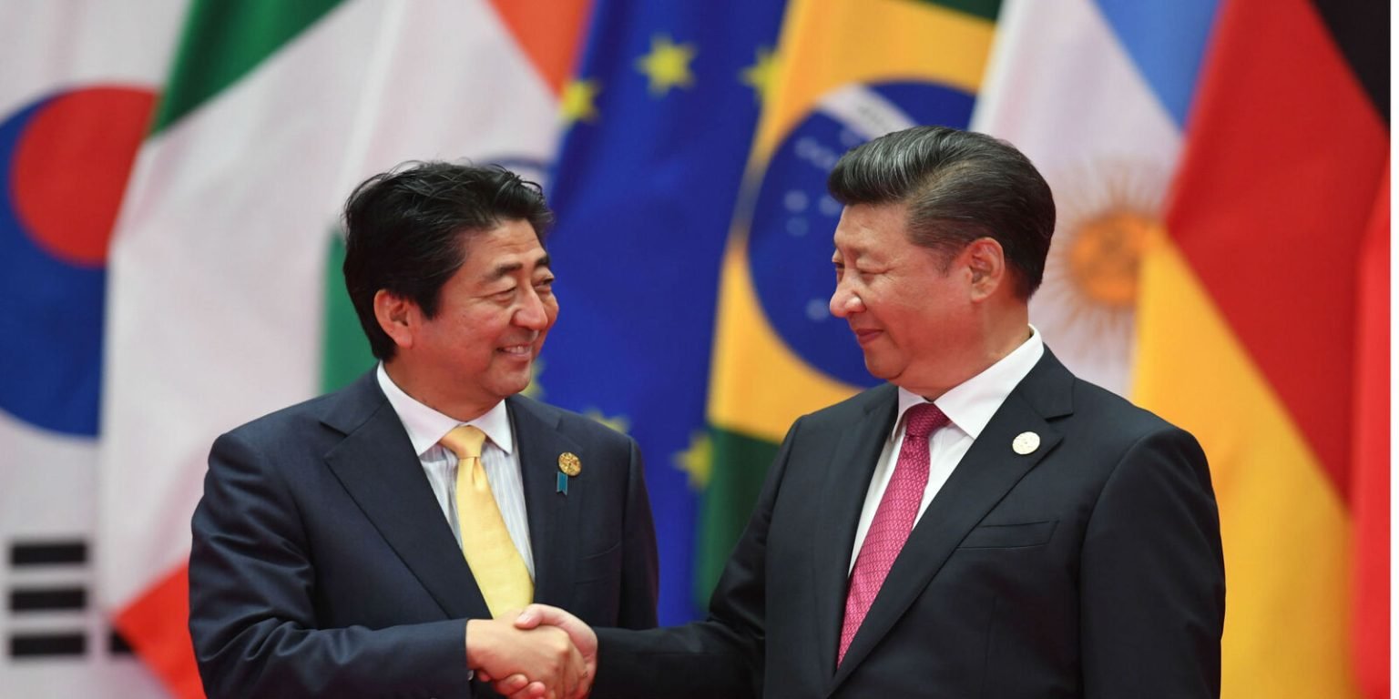 Shinzo Abe and Xi Jinping Photo Credit: Reuters