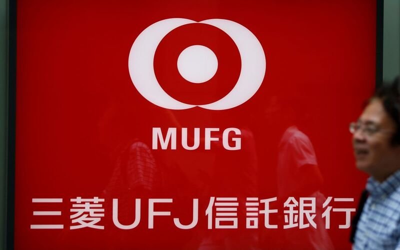 Mitsubishi UFJ delays AT1 bond offering after Credit Suisse scandal.