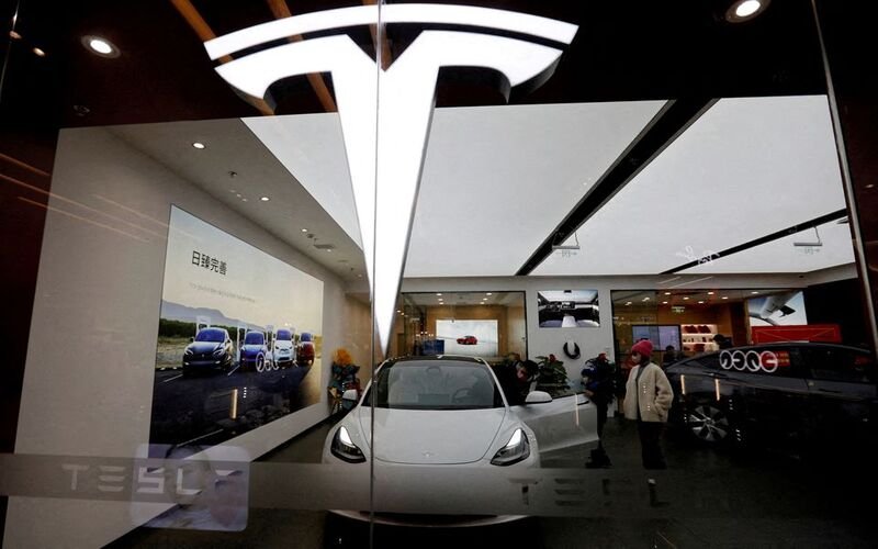 Chinese Tesla transactions worry US House committee chair.