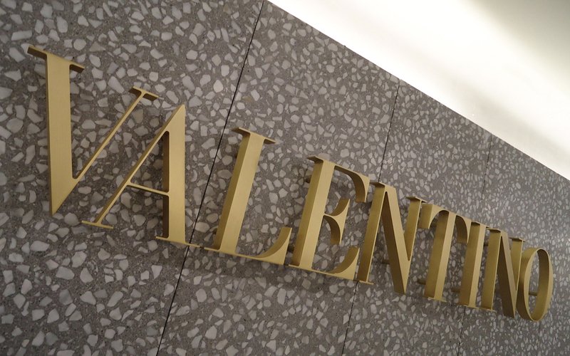 Valentino revenues rose 10% in 2022 thanks to directly-owned stores.