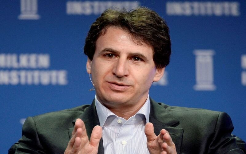 Apollo Global Q1 profits decline 8%, below forecasts.