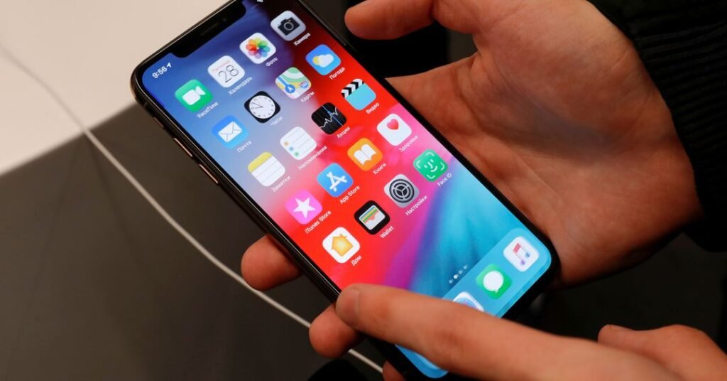 Must-Have iPhone Apps for Efficient Business Contact Management