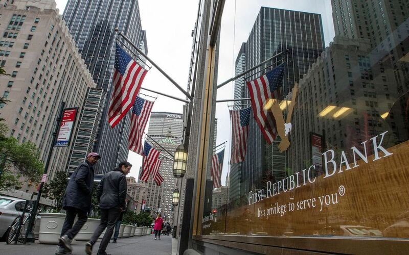 PNC, JPMorgan finalizing First Republic Bank FDIC auction bids