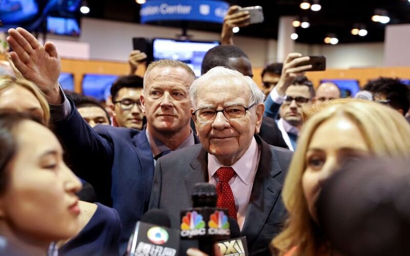 Buffett’s Berkshire makes $35.5 billion and buys additional shares.