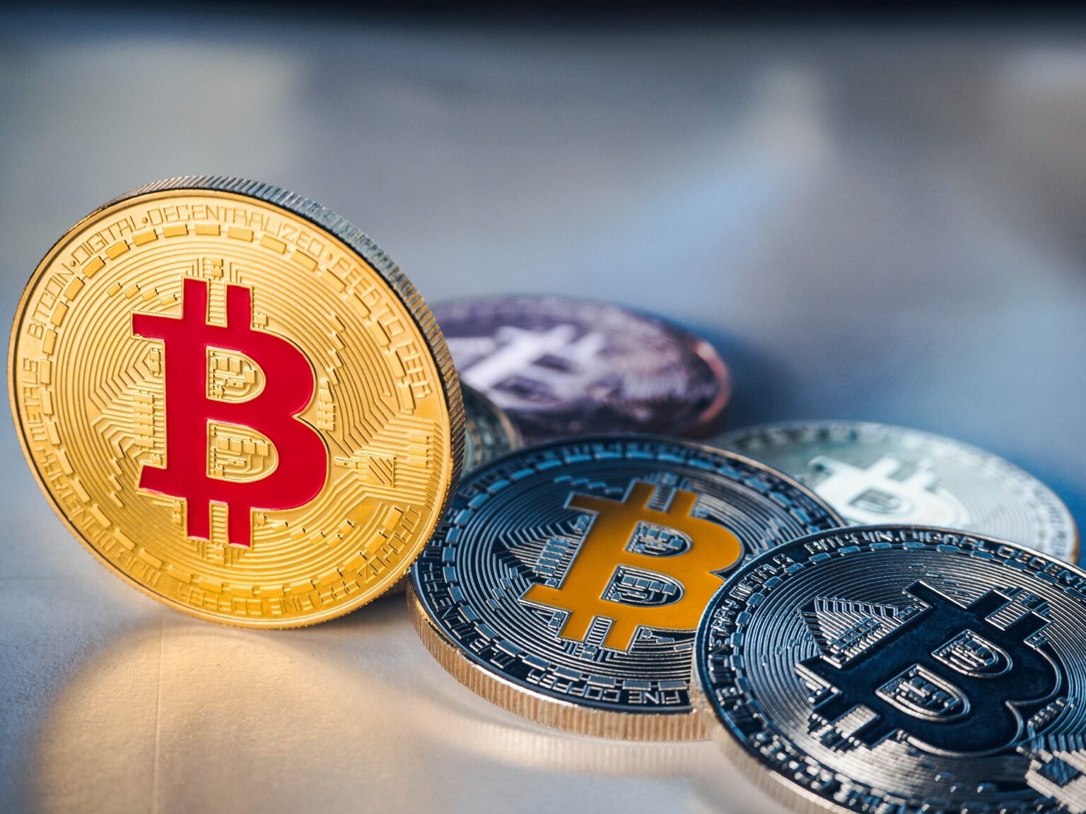 Cryptoverse: Hungry exchanges compete for American pie