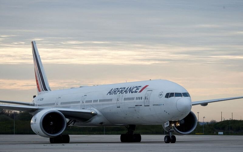 Air France suspends flights to some nearby countries after Niger airspace closure