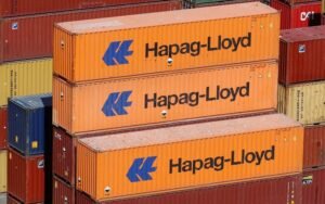 Containers of the Hapag-Lloyd shipping company are pictured at the Valparaiso port, Chile November 24, 2022. REUTERS/Rodrigo Garrido