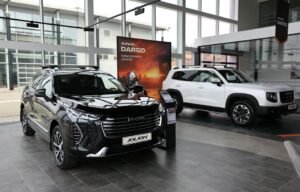 Haval cars produced by Chinese automaker Great Wall Motors are on display for sale at a dealership in Artyom near Vladivostok, Russia, March 22, 2023. REUTERS/Tatiana Meel/File Photo