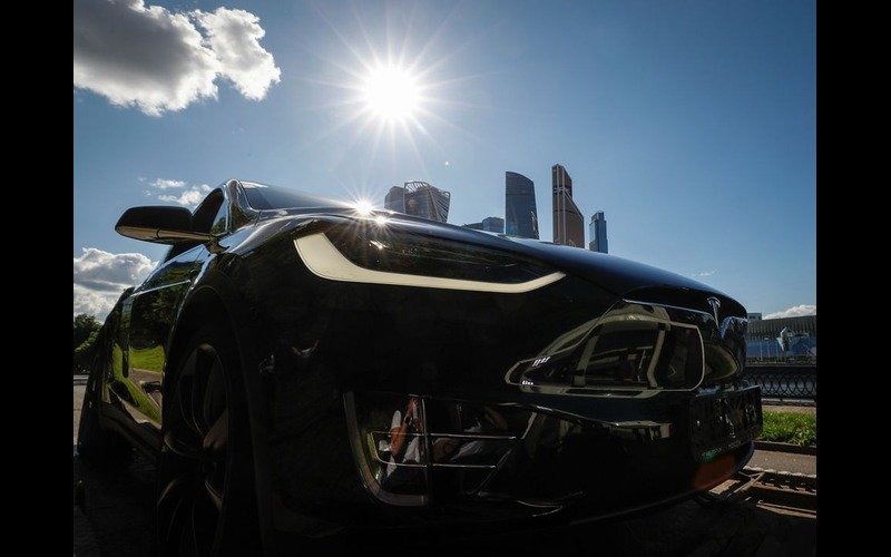 Tesla raises US price of Model X Plaid all-wheel drive by 5.6%