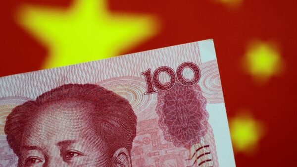 A China yuan note is seen in this illustration photo May 31, 2017. REUTERS/Thomas White/Illustration/File Photo
