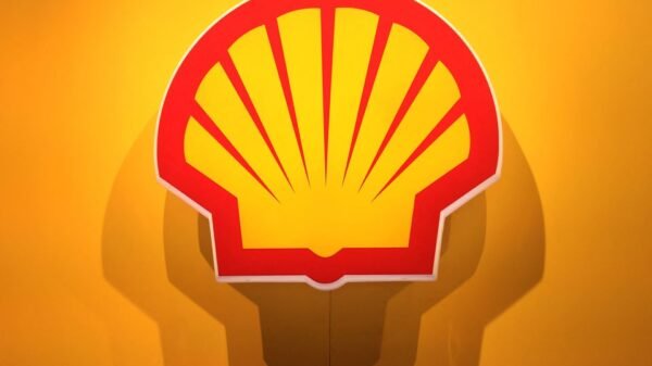 The logo of British multinational oil and gas company Shell is displayed during the LNG 2023 energy trade show in Vancouver, British Columbia, Canada, July 12, 2023. REUTERS/Chris Helgren/File Photo