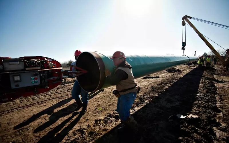 Keystone XL Pipeline: What it Means, How it Works File Photo: Keystone XL Pipeline: What it Means, How it Works