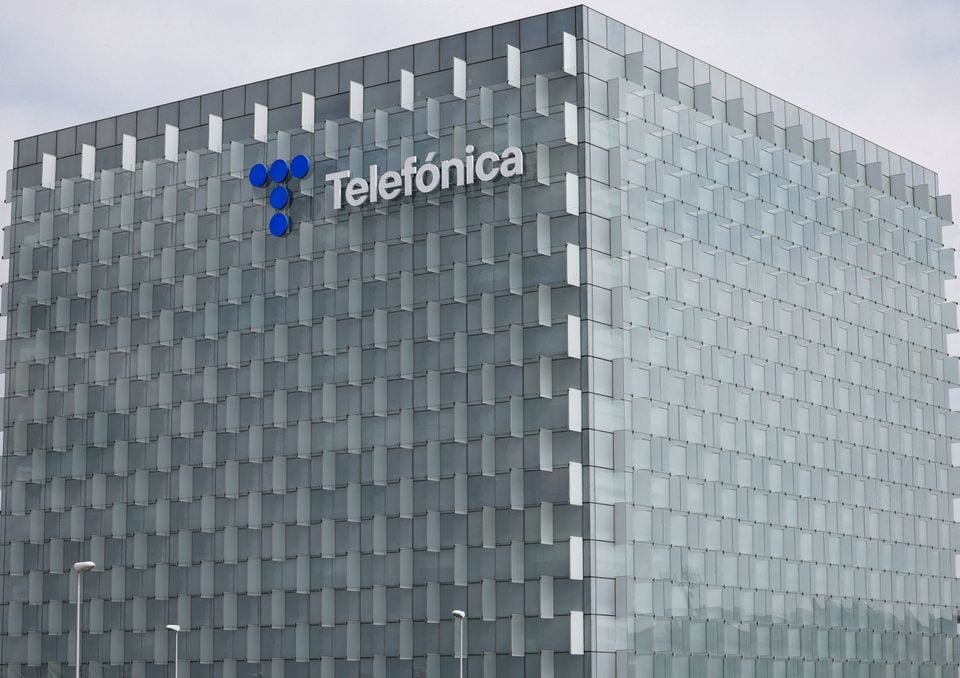 Telefonica seeks to cut 5,100 jobs in Spain by 2026, union says The logo of Spanish telecoms firm Telefonica is seen atop the company's building in Madrid, Spain, September 6, 2023. REUTERS/Violeta Santos Moura//File Photo