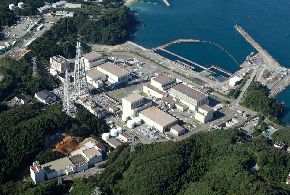 Japan’s Tohoku Electric to delay nuclear reactor restart on construction works Tohoku Power Electric Co.'s Onagawa Nuclear Power Plant is seen in Onagawa town, Miyagi Prefecture, September 7, 2011. REUTERS/Issei Kato/File Photo