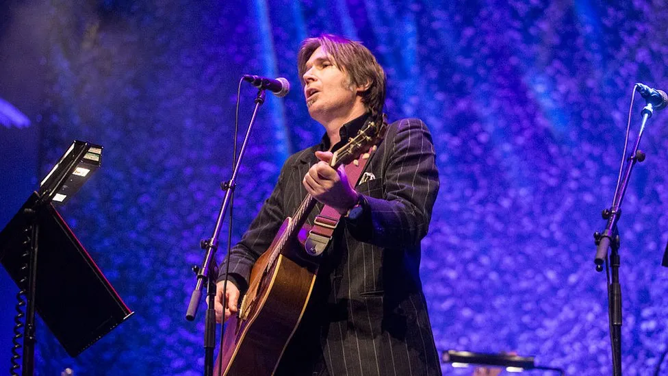 Justin Currie’s Brave Announcement: Del Amitri Frontman Shares Parkinson’s Diagnosis Del Amitri Frontman Shares Parkinson's Diagnosis