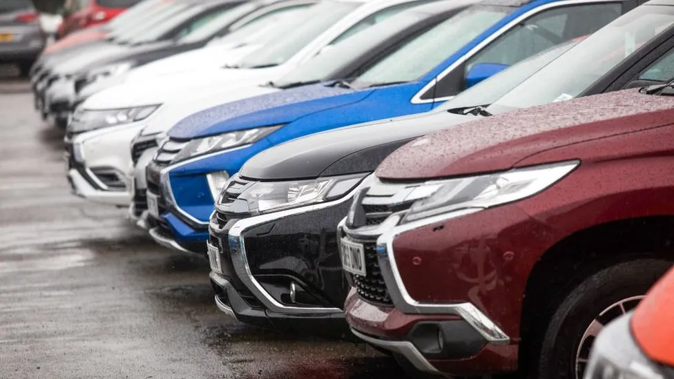 Lloyds Reserves £450m Amidst Ongoing Car Finance Probe” Lloyds Reserves £450m Amidst Ongoing Car Finance Probe"