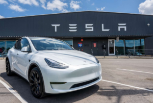 Tesla 'disaster' with fewest deliveries