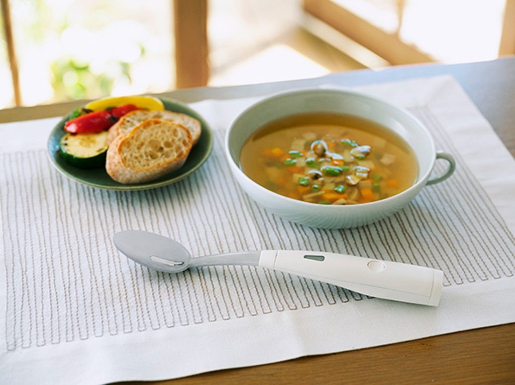 Electric spoons that salt food are sold in Japan.