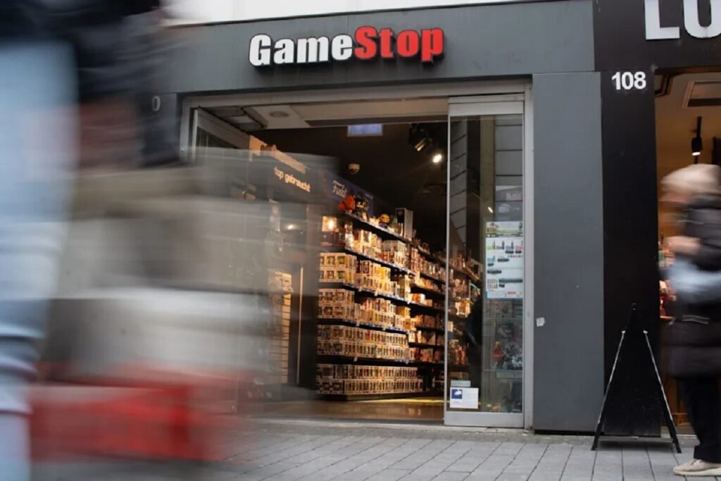 GameStop-Stock-Drops-23-on-Bitcoin-Strategy
