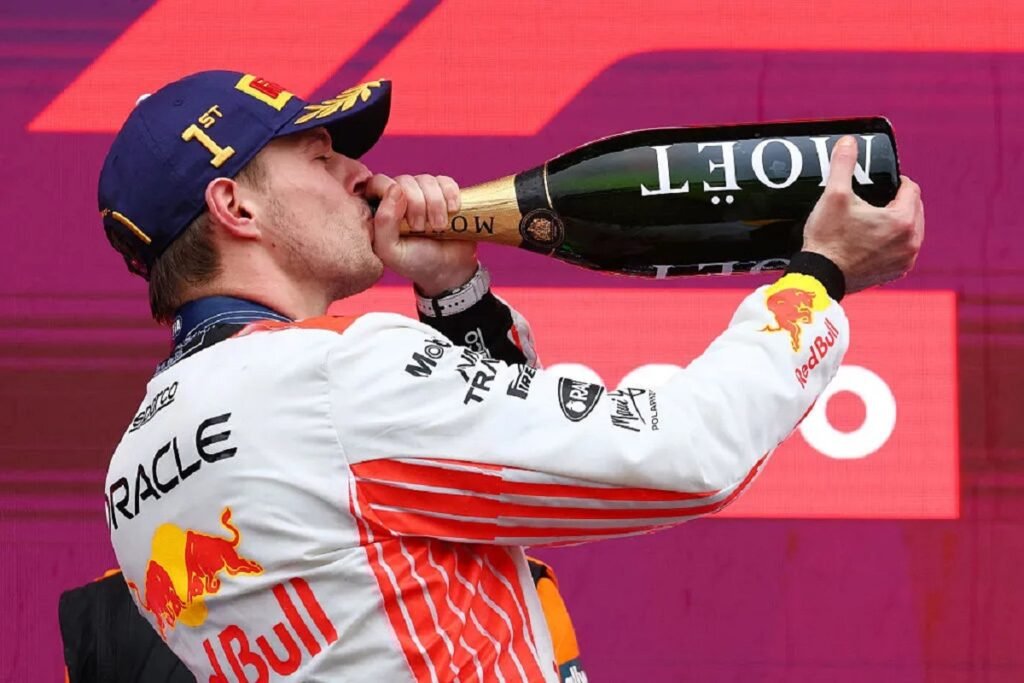 Verstappen-Secures-First-F1-Win-at-Japanese-GP