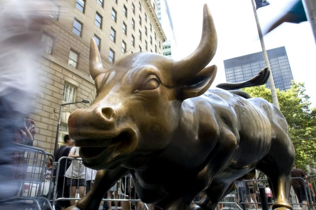 US stocks slump as fears over Big Tech shake Wall Street