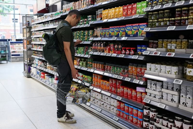 Retail sales in Great Britain fall despite heatwave increasing food and drink demand