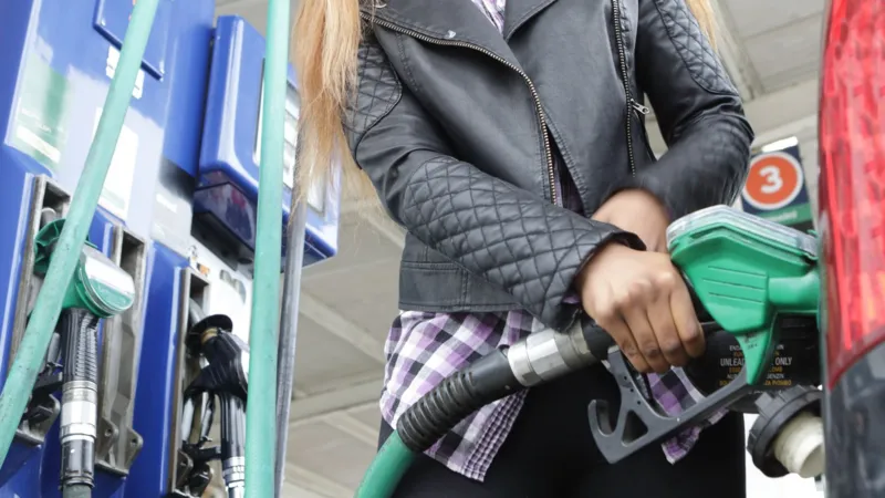 Oil, gas and borrowing costs surge as fears over Middle East escalate