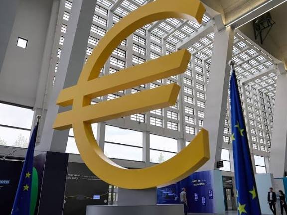 ECB eyes new currency safety nets to boost euro’s global role