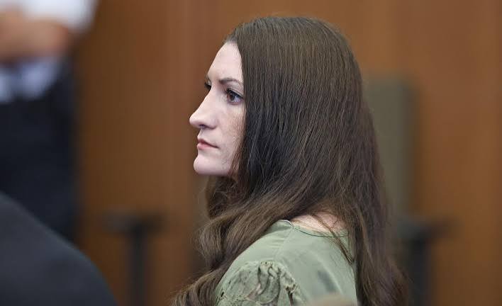 What happens if a mistrial is declared in Lindsay Clancy case?