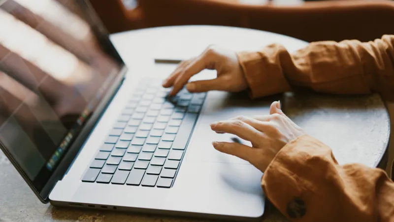 Global Cybersecurity Alert Forces Websites Offline After Critical PHP Flaws Discovered by AI